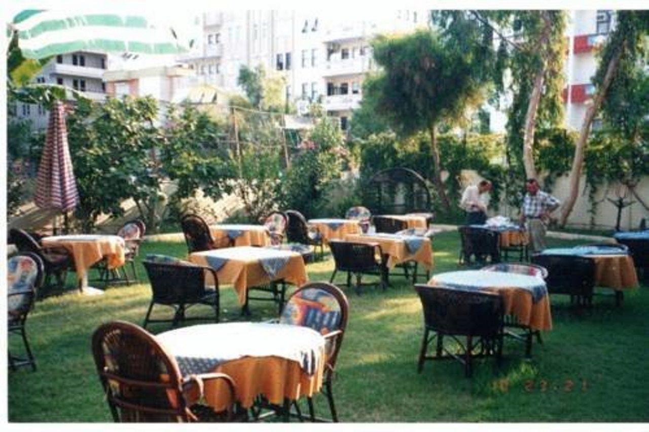 Holiday World Hotel Alanya Ngoại thất bức ảnh