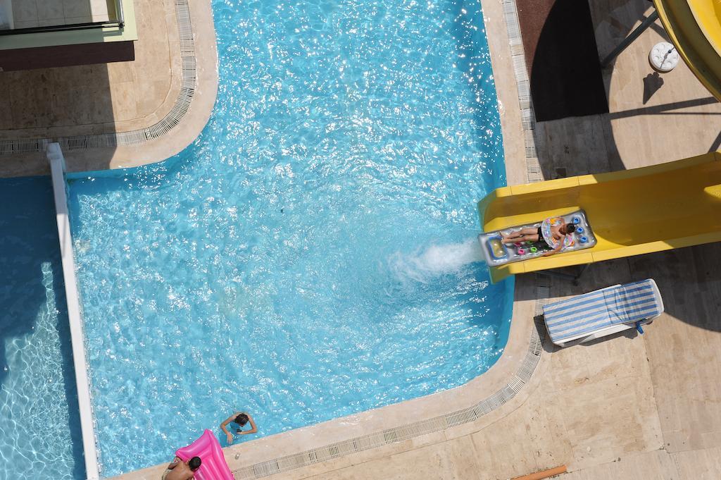 Holiday World Hotel Alanya Ngoại thất bức ảnh
